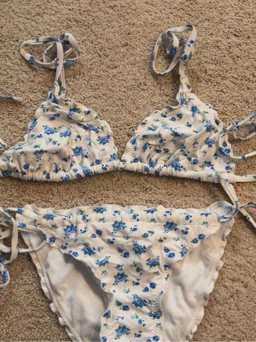 wild fable White Floral Bikini